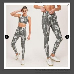 MONO B‎ SILVER FOIL HIGH WAIST CAMO LEGGINGS IN GUN METAL